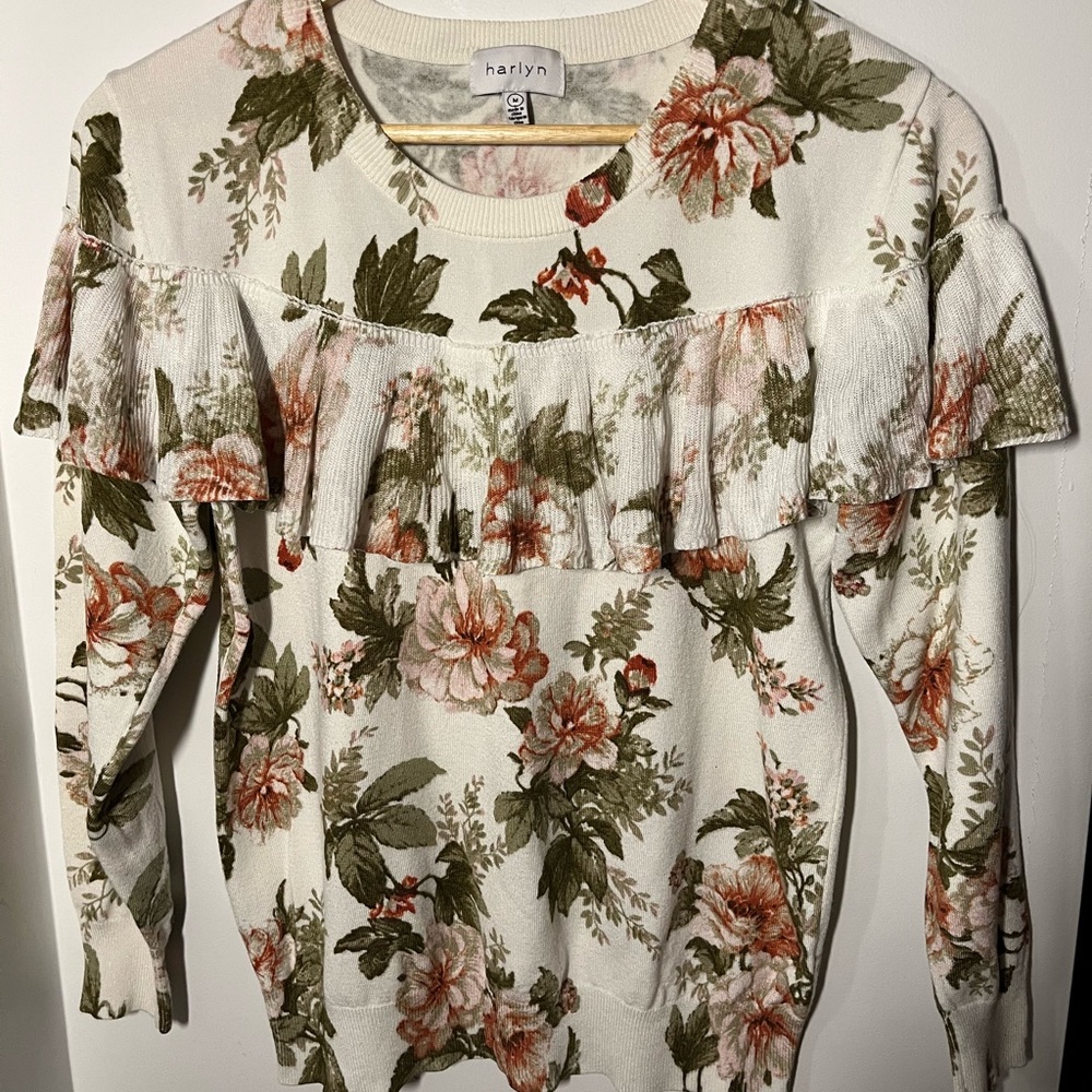 Harlyn médium top